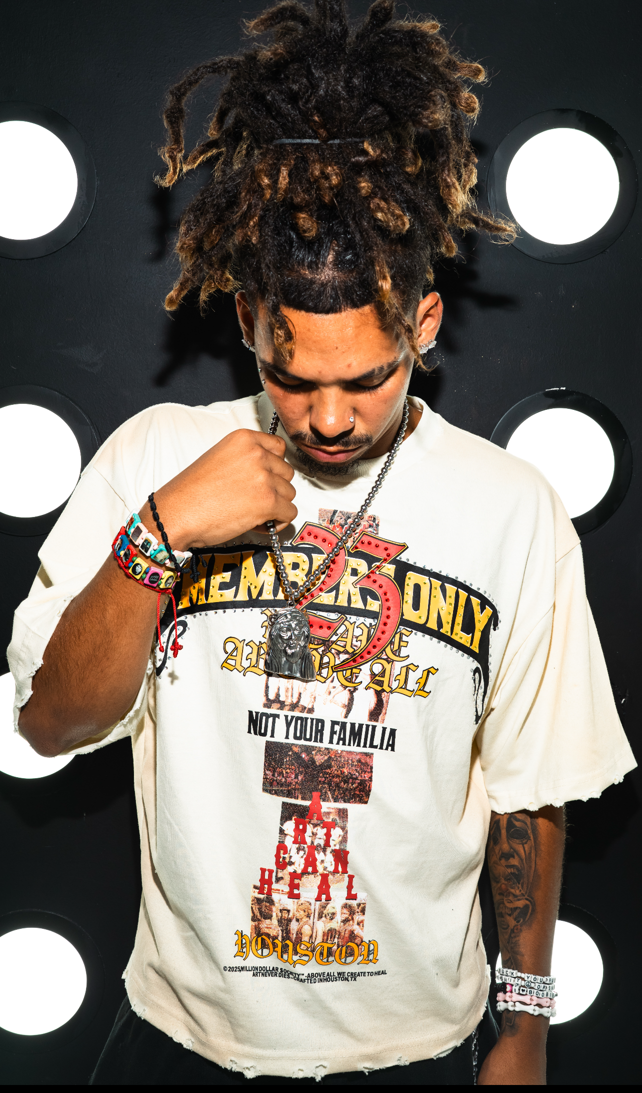 M.D.$ ( not your familia tee )